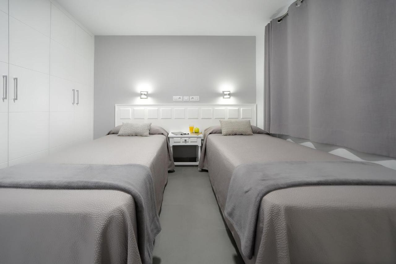 Apartamentos Los Papagayos San Agustín Екстериор снимка